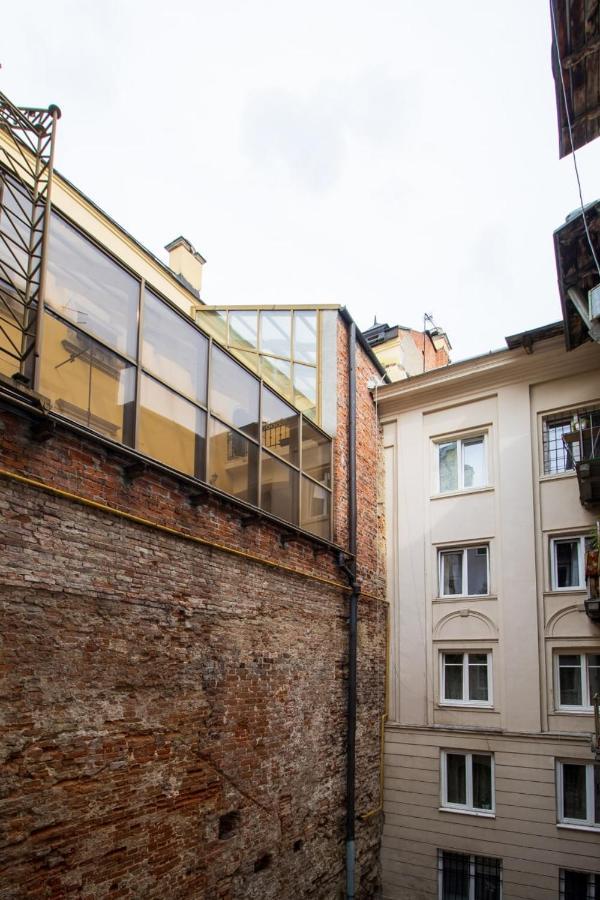 Hostel In Town